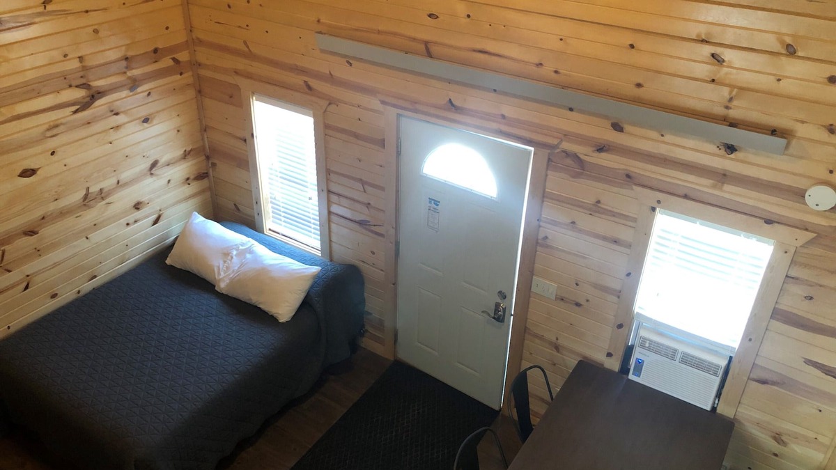 Camping in the beautiful Black Hills! Cabin #6