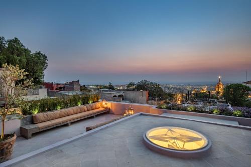 Casa Garita, 3BR in Centro, Amazing Views & Luxury Beds