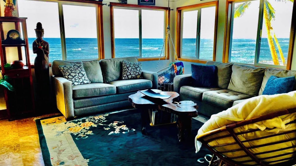 Haleiwa oceanfront inquiry special rate options