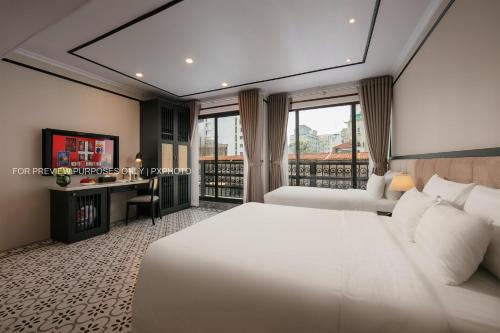 Paradise Grand Hotel
