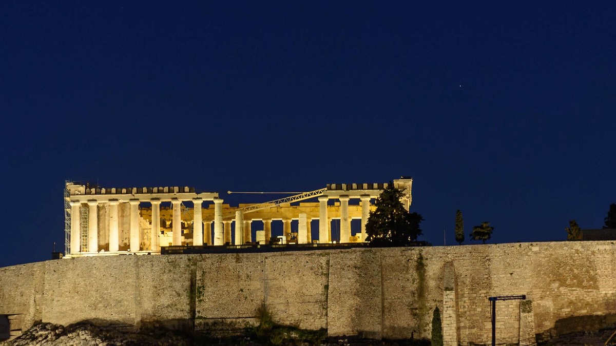 Penthouse with Acropolis view