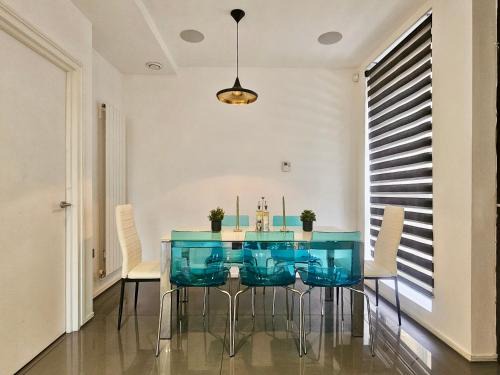 Shoreditch 4B Holiday House with AC