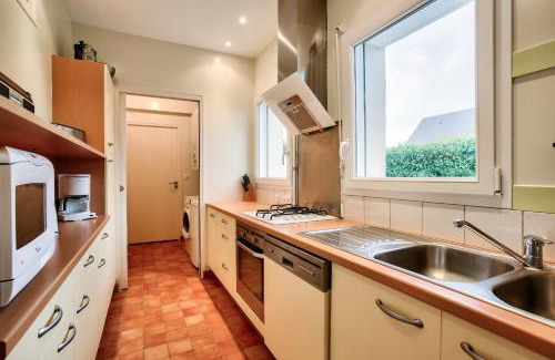 Saint-Briac-sur-Mer House | Relaxation and Serenity at Saint-Briac-sur-Mer Hotel