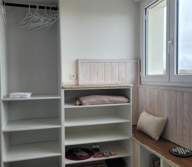 Larmor-Plage Apartment | Step Away to the Ocean: Family-Friendly Getaway Awaits!