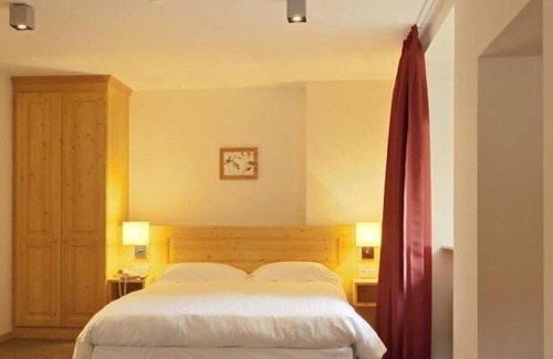 Rimbach-pres-Guebwiller Hotel | Eco-Friendly Retreat at À l'Aigle d'Or with Breakfast
