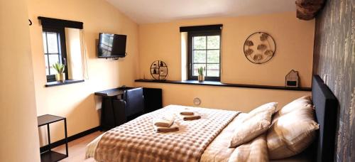 Vianne Bed & Breakfast | À L'AISE - Chambres d'hôtes à Vianne