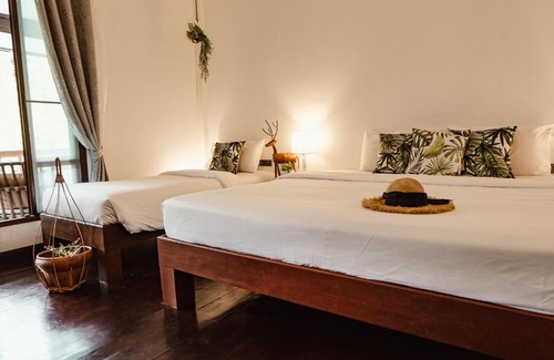Ko Kood Bed & Breakfast | Inviting À La Koh Kood Resort with Oceanfront Amenities