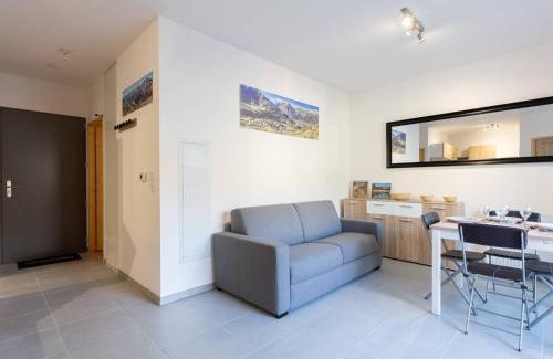 Peyragudes Apartment | À Loudenvielle, T2 moderne, proche télécabine, parking, wifi - FR-1-695-61