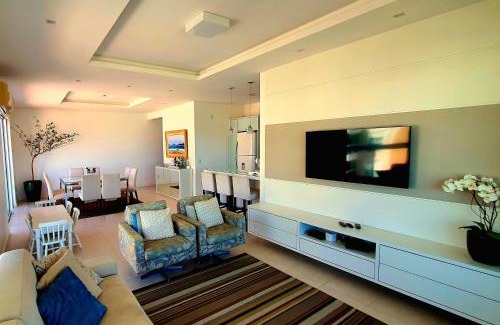 Santinho Apartment | Discover Águas do Santinho Apart: Oceanfront Bliss & Comfort