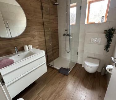 Hauganes House | Farmstay Comfort at Áshóll Guesthouse - Family-Friendly Retreat