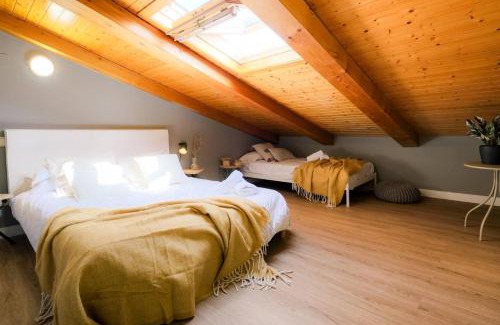 Zaragoza Old Town Apartment | Ático Alfonso Amplio Céntrico Renovado 10 Pax