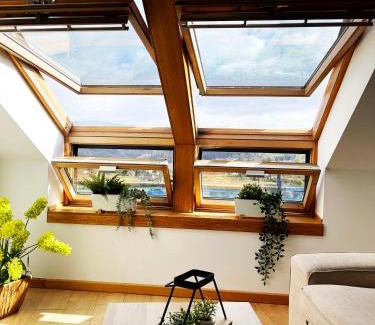 Mondariz Apartment | Stunning Ático Alquiler Mondaríz with Spectacular Views