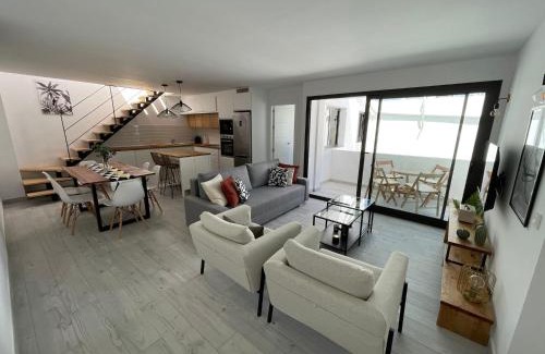 Vista de los Angeles-Rumina Apartment | Oceanfront Ático Cañada Aguilar - Guest Rated 9.6/10
