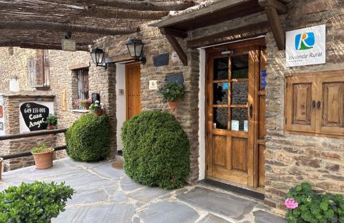 Bubion Apartment | Top-Rated Ático CASA CHE: Family-Friendly Retreat