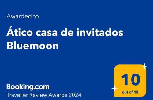 San Cristobal de La Laguna Apartment | Guest Rated: Ático Casa de Invitados Bluemoon Awaits You