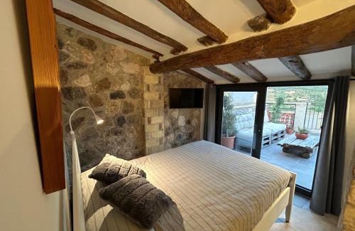 Capcanes Apartment | Inviting Terrace Escape in Capçanes with Pool Access