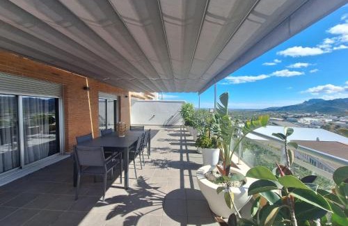 Pego Apartment | Family-Friendly Duplex with Oceanfront Views Near Dénia