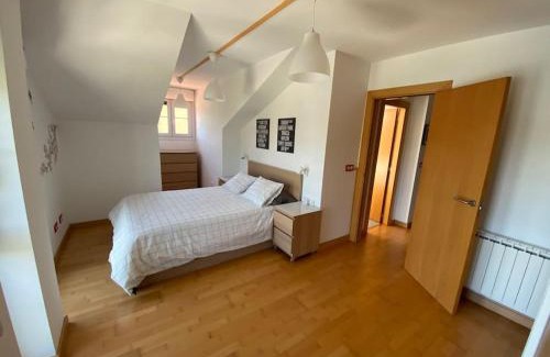 Beranga Apartment | Dreamy Ático de Ensueño: Your Family Retreat in Cantabria