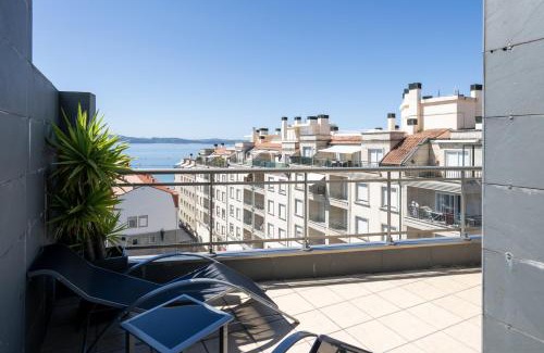 Sanxenxo Apartment | Oceanfront ÁTICO DE LUX SANXENXO - Rated 9/10 by Guests