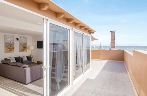 Corralejo Apartment | Delightful Ático Deluxe in the Heart of Corralejo