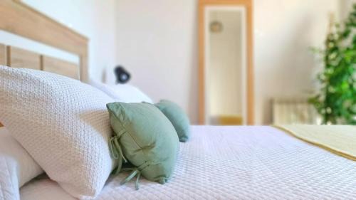 Armilla Apartment | Deluxe Ático Granada with Free Parking and Terrace