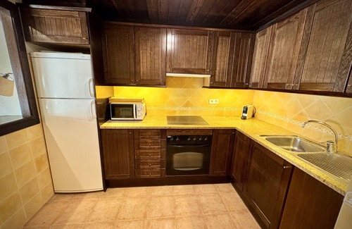 La Molina Apartment | Inviting Duplex at the Foot of Ski Slopes with Spa