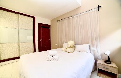 Escaldes-Engordany Apartment | Stylish Duplex in Escaldes - Pet and Child Friendly