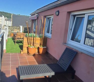 Sarria Apartment | Oceanfront ÁTICO DUPLEX CREDENCIAL - Guest Rated 9.5/10