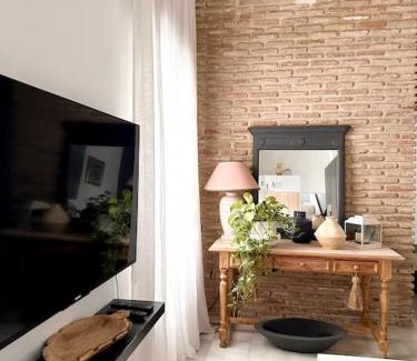 Triana Apartment | Stylish Ático Duplex Triana in Sevilla with Family Amenities