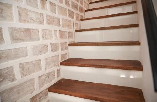 Chulilla Apartment | Kid-Friendly Ático El Más allá with Impressive 8.6 Rating
