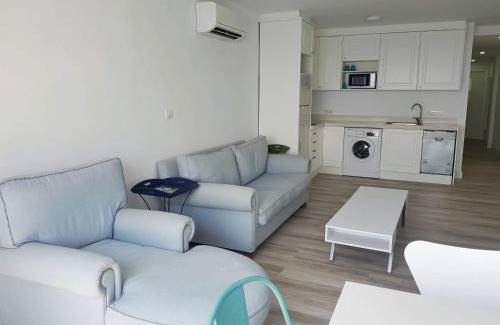 Velilla-Taramay Apartment | Seaside Penthouse in Almuñecar with Breathtaking Views
