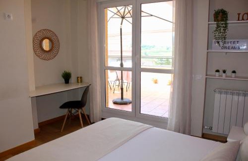 Entrena Apartment | Central Penthouse with Terrace and BBQ - Rated 9.5/10