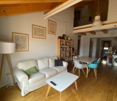 Molina de Aragon Apartment | Inviting Ático in the Historic Casa de Correos