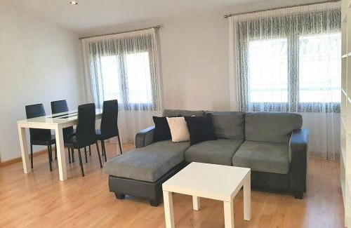 Monzon Apartment | Experience Ático en Monzón: Pet-Friendly Retreat with Top Ratings