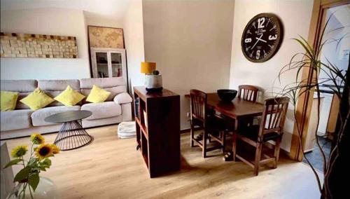 Casco Antiguo Apartment | Guest Favorite: Ático Guara & Pirineos with 9.5 Rating