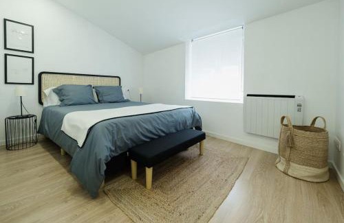 Lugo Apartment | Cozy Ático Isabel by the Roman Wall, Rated 9.5/10