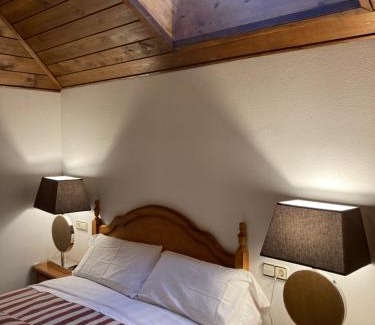 Jaca Apartment | Family-Friendly Ático Jaca Steps from Ciudadela