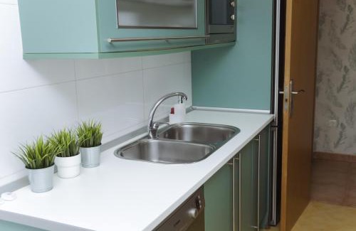 Roquetas de Mar Apartment | Ideal Rooftop Retreat Near Teatro AUDITORIO in Roquetas