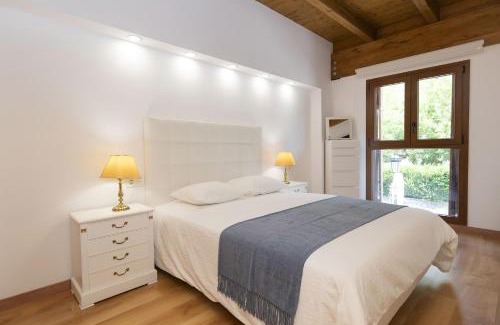Panticosa Apartment | Discover Ático Mendia: Family-Friendly 4-Star Retreat