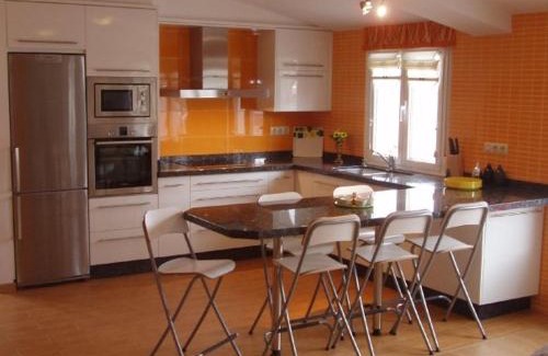 Laxe Apartment | Modern Oceanfront Penthouse at Playa de Laxe - 4 Stars