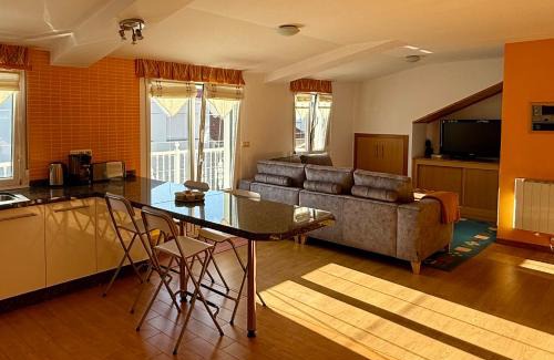 Laxe Apartment | Modern Oceanfront Penthouse at Playa de Laxe - 4 Stars