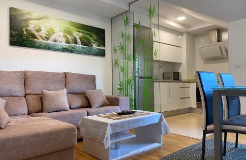 Moana Apartment | Oceanfront Ático Playa A Xunqueira - Moaña, Rated 9.3/10