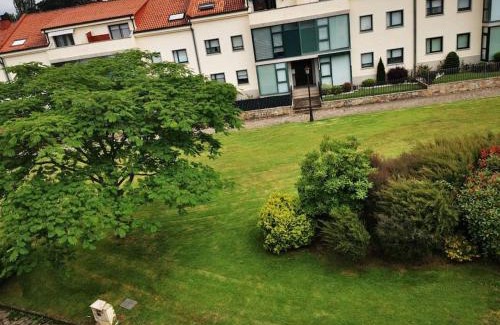 Brion Apartment | Discover Ático Río Pego: Family-Friendly Retreat with 9.4 Rating
