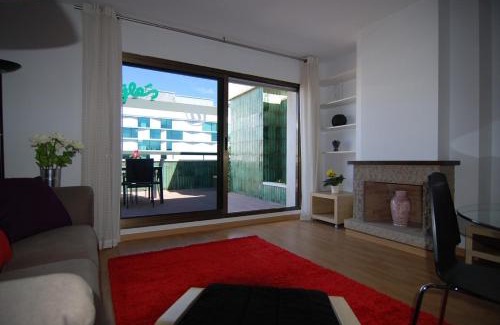 Tarragona Apartment | Family-Friendly Ático Zeus: Top-Rated Stay with Pool