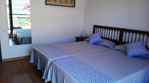 Tarragona Apartment | Family-Friendly Ático Zeus: Top-Rated Stay with Pool