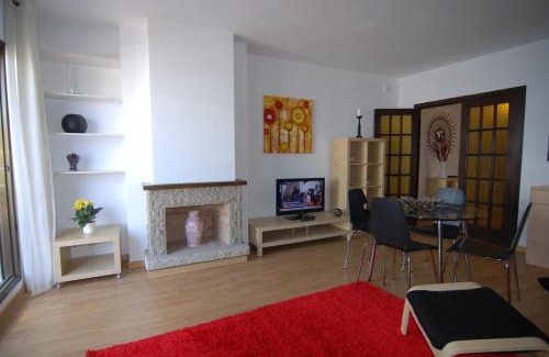 Tarragona Apartment | Family-Friendly Ático Zeus: Top-Rated Stay with Pool