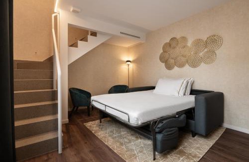 Logrono City Centre Hotel | Elegant Áurea Palacio de Correos with Oceanfront Spa