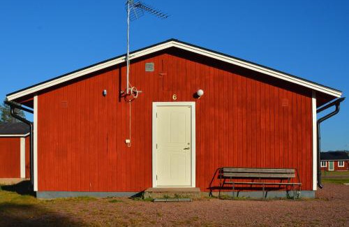 Alvdalen Other | Discover Älvdalens Camping: Pet-Friendly Retreat with Hot Tub