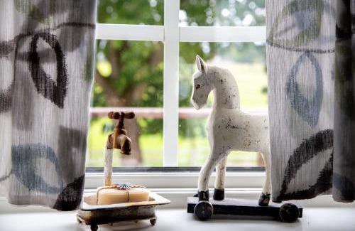 Vaxtorp Apartment | Experience Ängagården - Gårdslyckan: Family-Friendly Stay