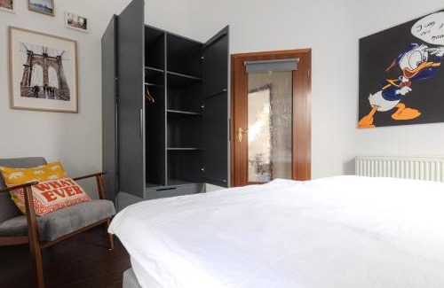 Hemsbach Apartment | Eco-Friendly Apartment for Cycling & Hiking near Weinheim